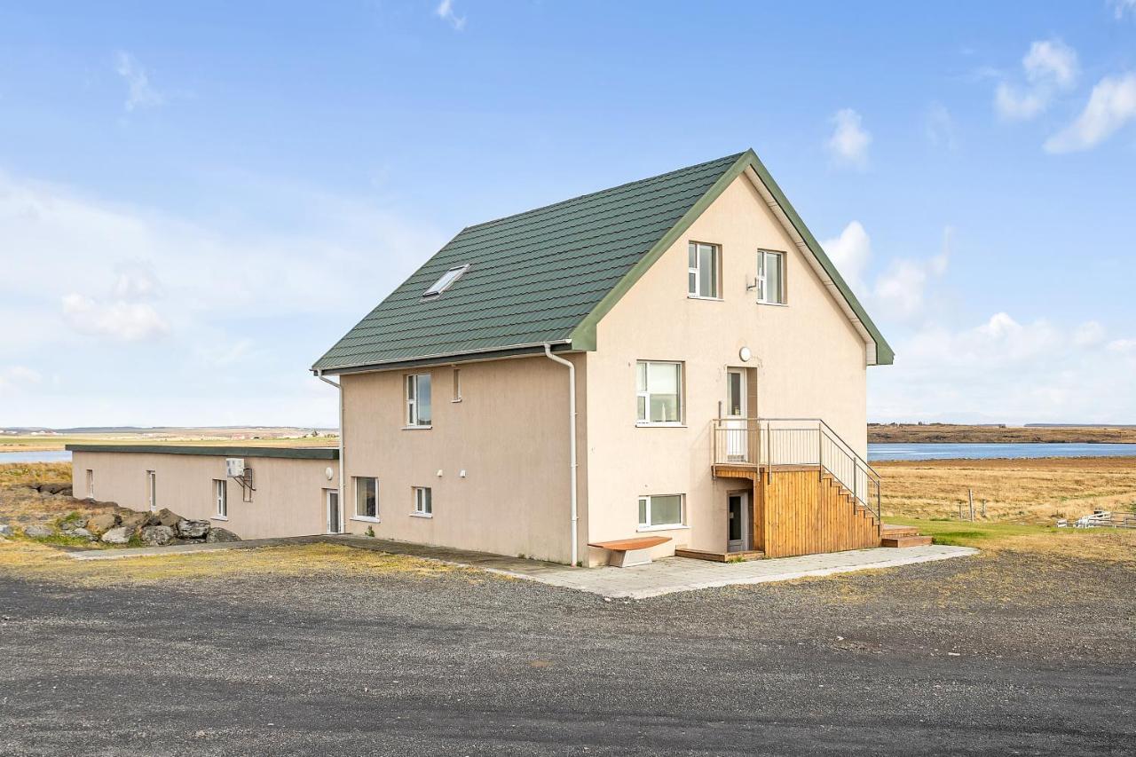 Guesthouse Vatnsholt Екстериор снимка