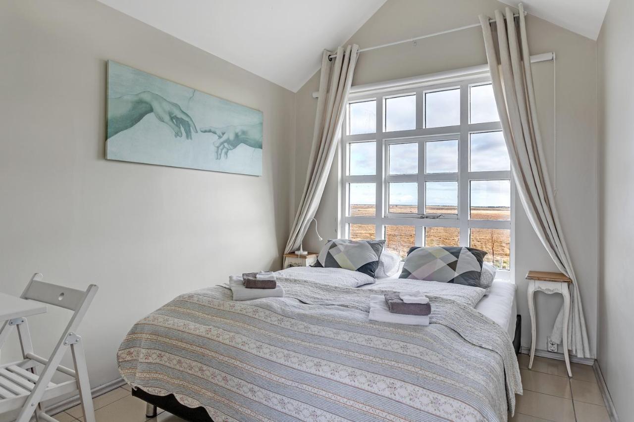 Guesthouse Vatnsholt Екстериор снимка